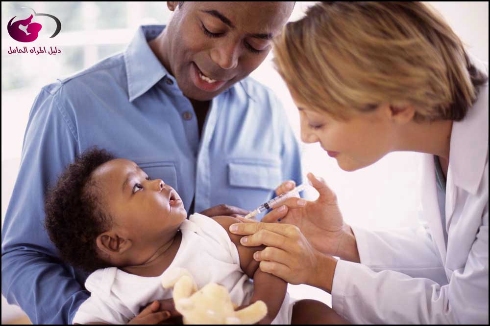 أهمية تطعيم طفلك