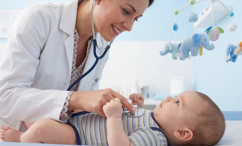 وداعاً لغثيان الحمل الصباحي! دليلك الشامل للحوامل في السعودية والإمارات لتخفيفه طبيعياً وفعالاً